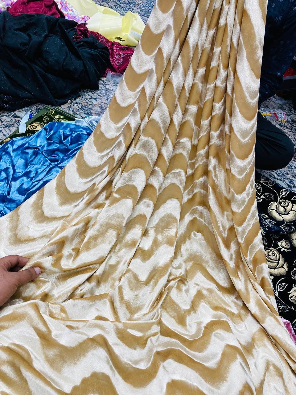 Premium Texture Embossed ICE VELVET (Big WIDTH!!)