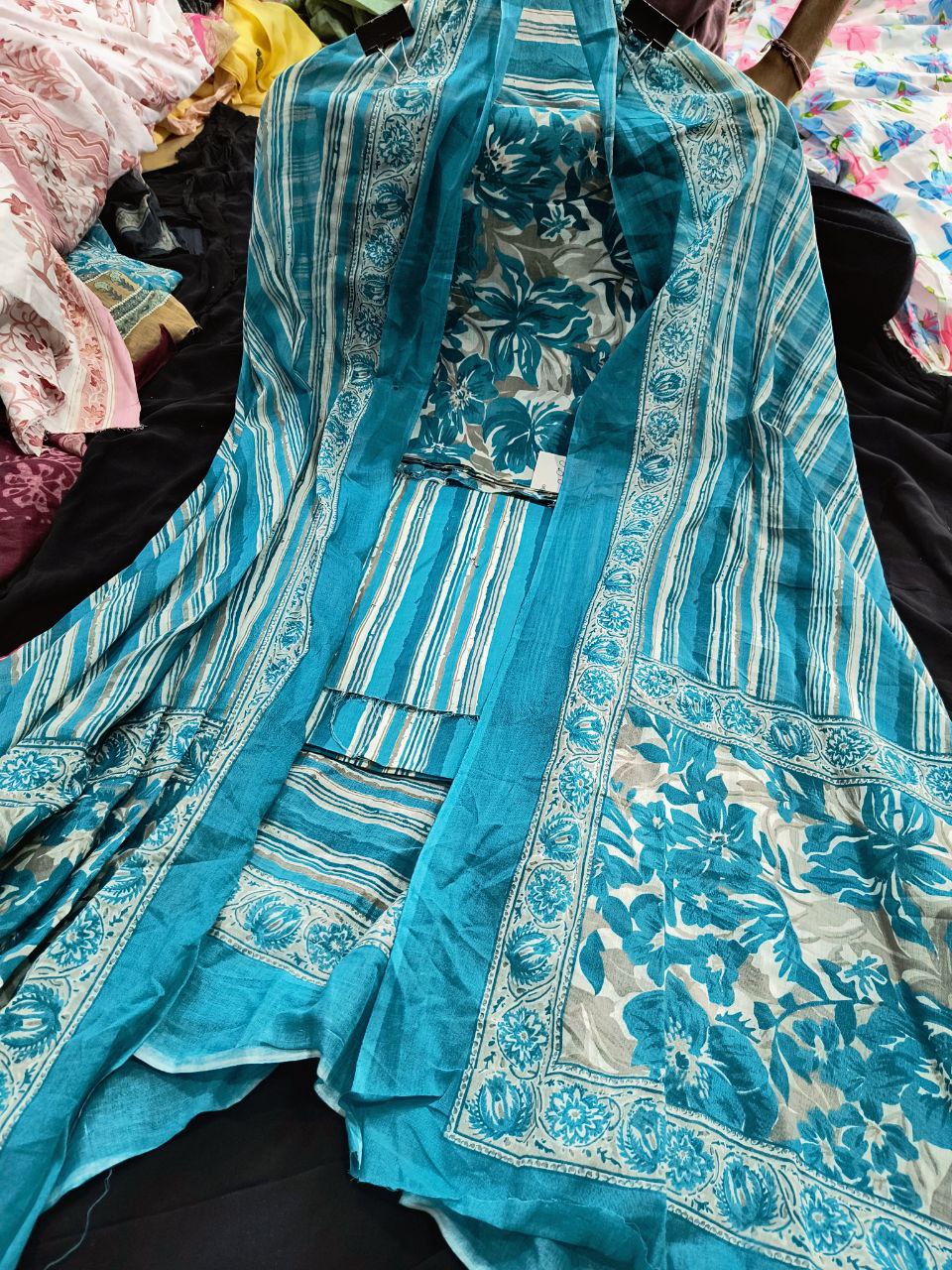 Premium Pure Cotton 80*80 PRINTED Complete Suit Set