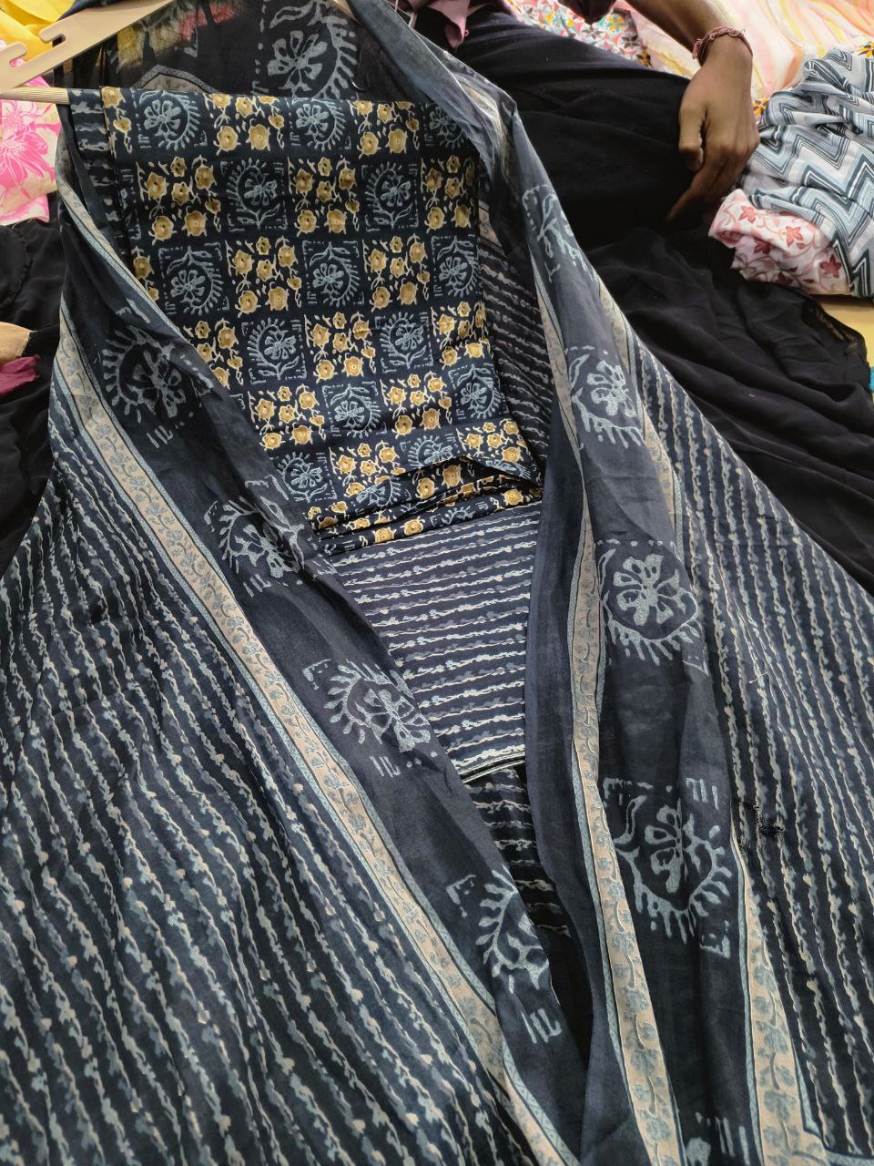 Premium Pure Cotton 80*80 PRINTED Complete Suit Set