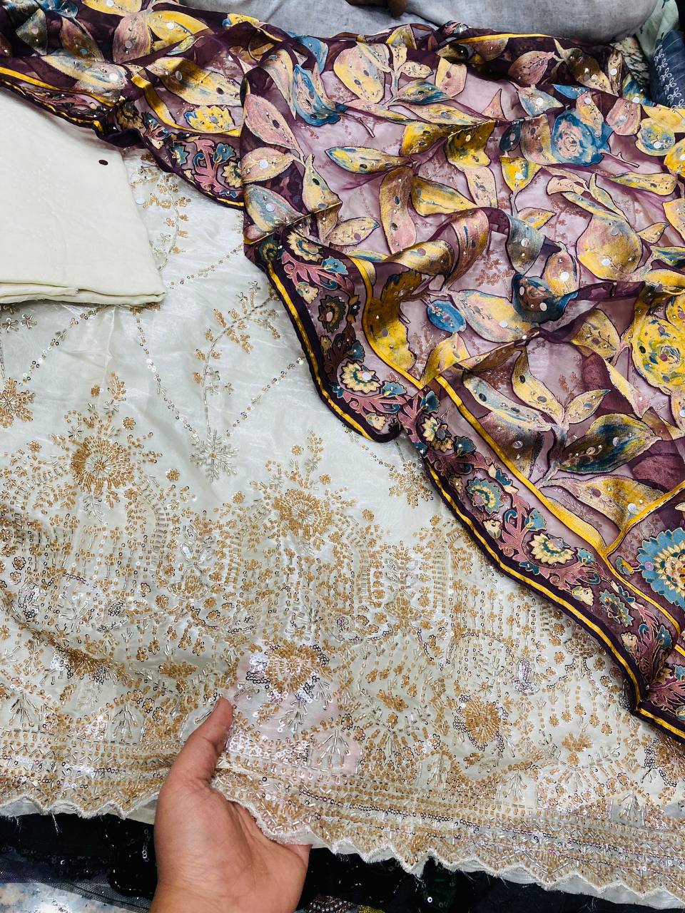 Most Premium Quality Of Suits -  Cut Dana Work With Plachi Dupatta ( Complete Suit With SALWAAR)