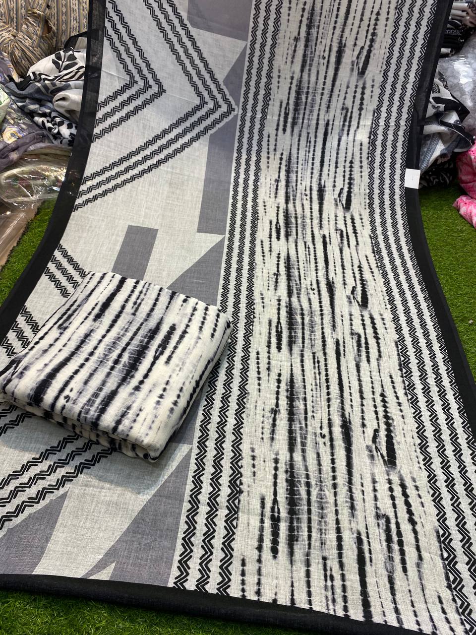 Most Premium Quality Of Pure Linen Fabric - Suit With Dupatta