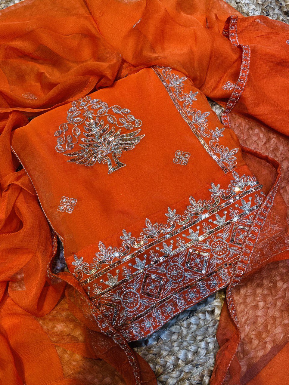 Premium Complete Suits Collection ON SALE